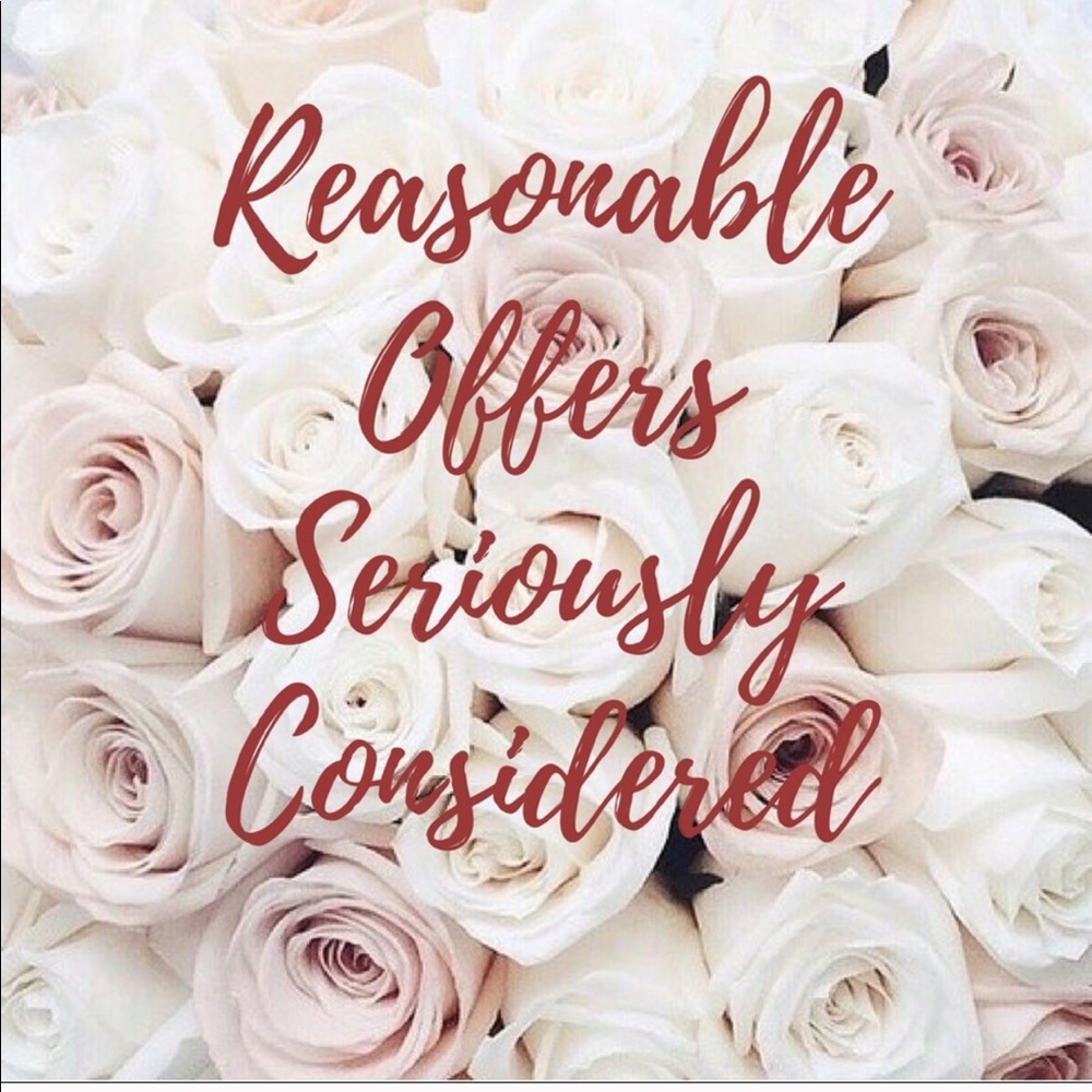 COPY - 💕Reasonable Offer Seriously Considered💕